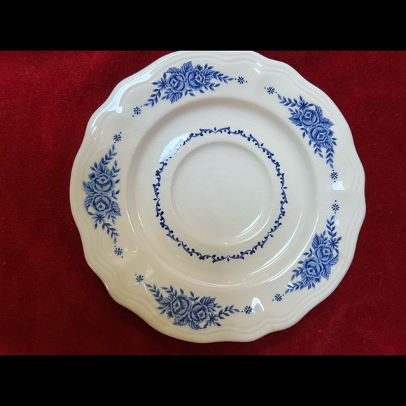 Vintage “Mayhill”  lovely Federalist 8oz.Teacups. Ironstone.Blue Flowers. - Picture 9 of 15